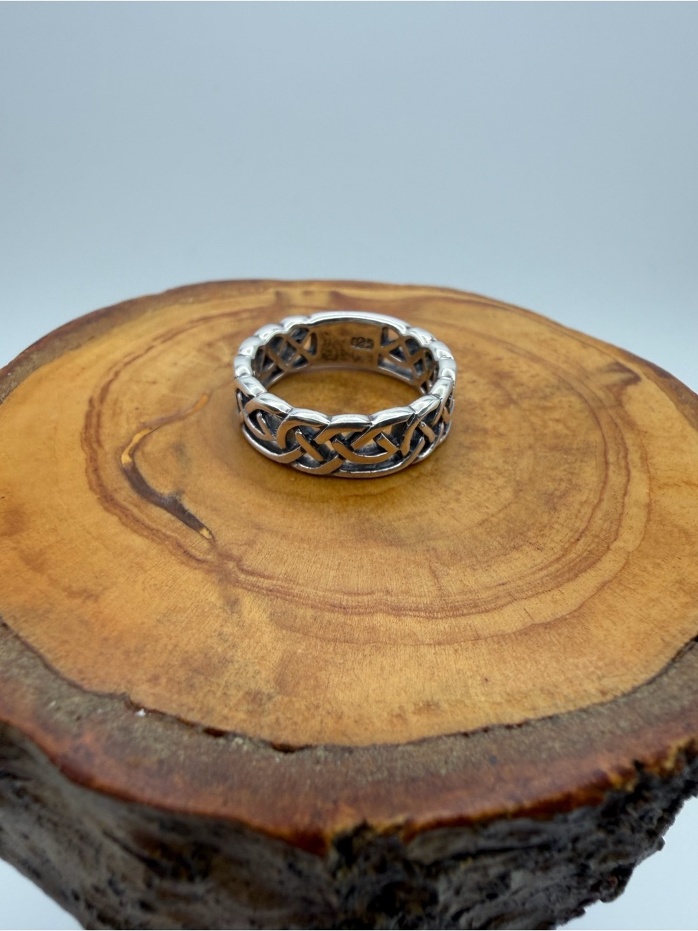 Sterling Silver Celtic Knot Band Ring - Size 6 - 4.5g